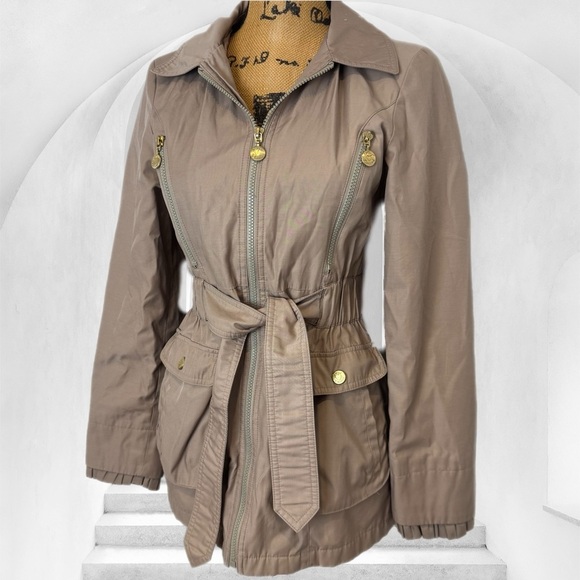 Betsey Johnson Belted Taupe Raincoat ruffle jacket – Hooded Gold Hardware XS - Picture 1 of 8